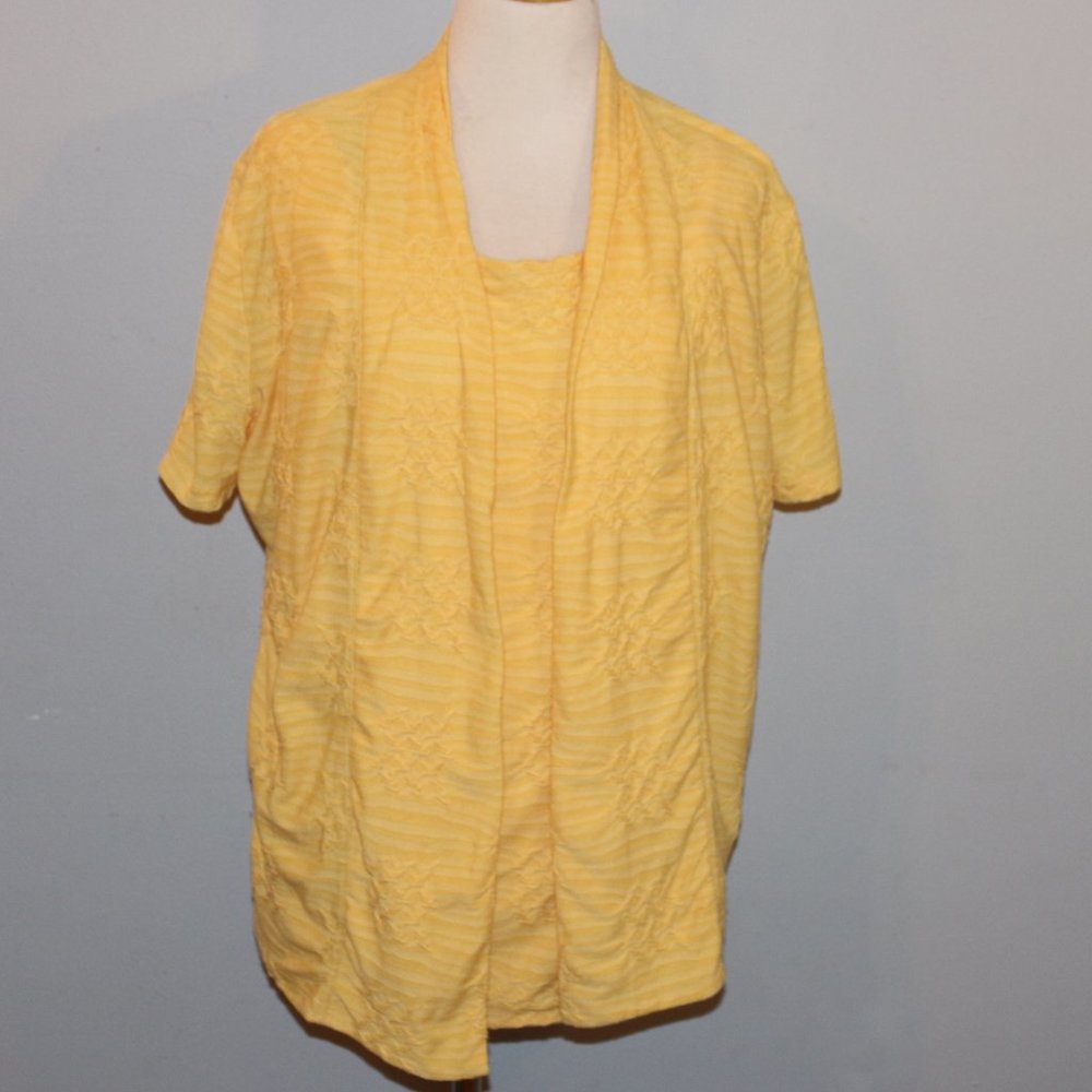 Sag Harbor 2 Piece Twinset Look 1X Yellow Shirt Top